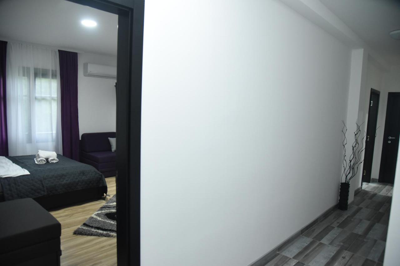 Bed and Breakfast Restoran,,Vuk,, Trsic Экстерьер фото