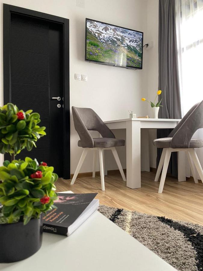 Bed and Breakfast Restoran,,Vuk,, Trsic Экстерьер фото